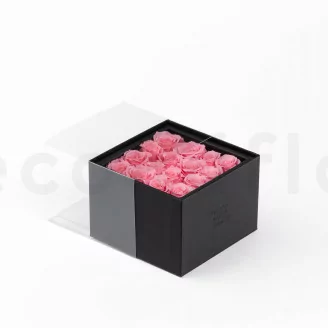 Box of 16 Preserved roses Pink