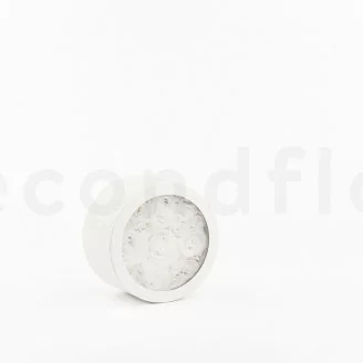 Round Box of preserved Roses White (Size M)