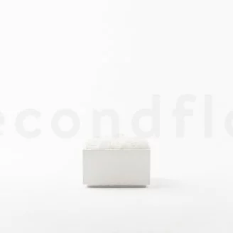 Square Box of preserved Roses White (Size M)