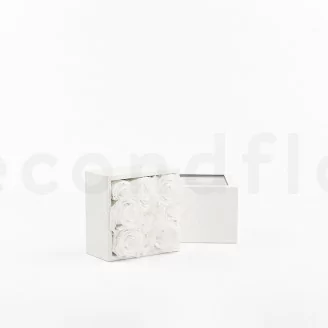 Square Box of preserved Roses White (Size M)