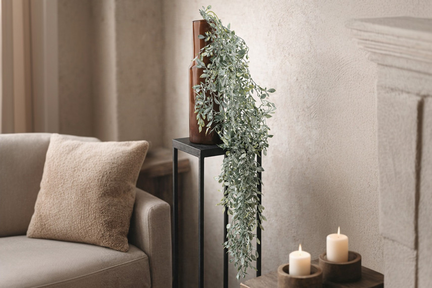 Hanging Artificial Ruscus - Green