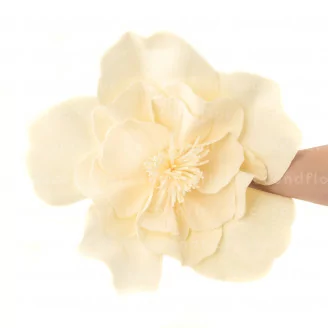 Camelia Gigante artificial Crema (x3)