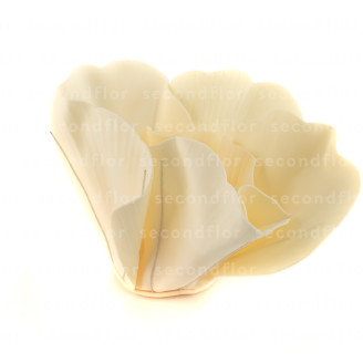 Camelia Gigante Artificial - 3 Unidades - Crema