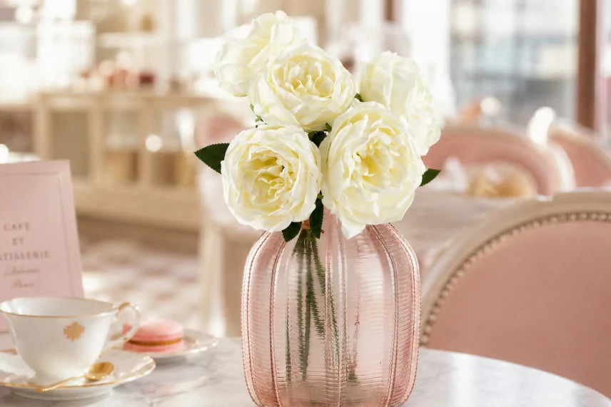 Bouquet de Pivoines Artificielles - Cr&egrave;me